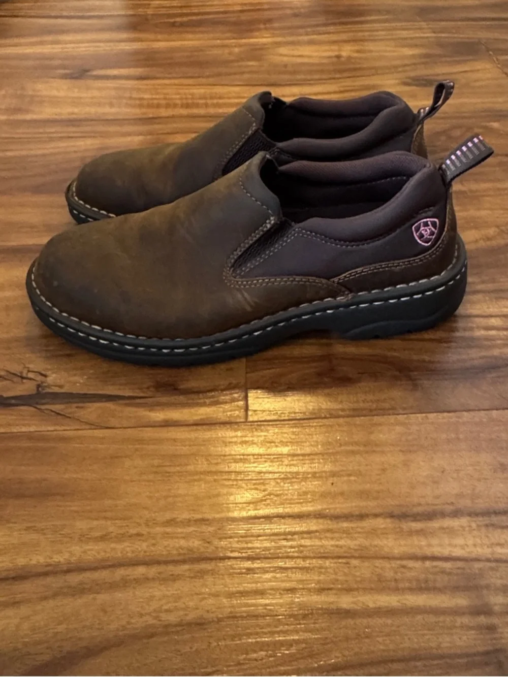 Ariat Women’s Traverse Distressed Brown Leather Slip-On Casual Shoes 8B Gorpcore